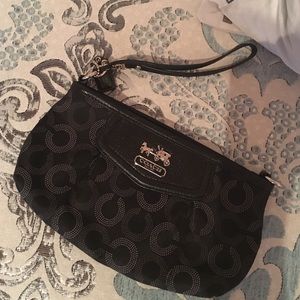 Coach Corner Zip Wristlet in Signature Fabric
