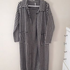 Long houndstooth duster