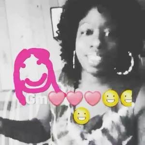 Meet your Posher, Alisha