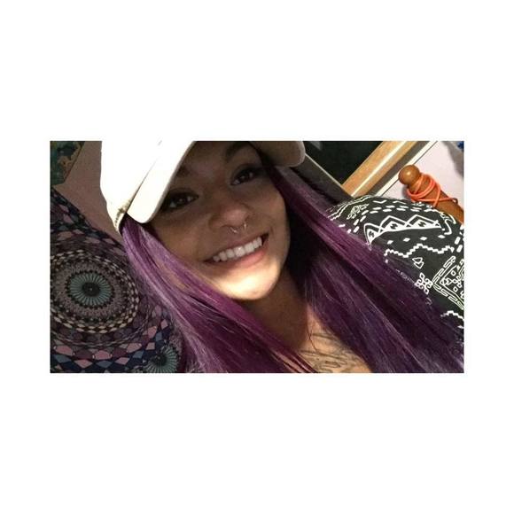 Meet your Posher, Vi - Picture 1 of 1