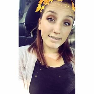 Meet your Posher, Stephanie