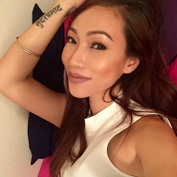 Meet your Posher, Haidee - Picture 1 of 1