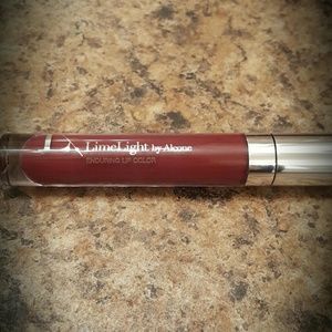 Limelight matte lip gloss