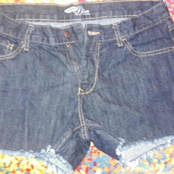 Old Navy shorts "The Diva"