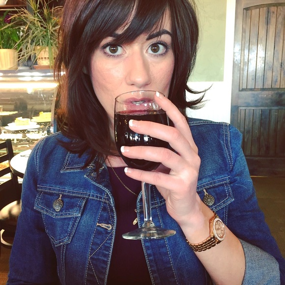 Meet your Posher, Ami - Picture 3 of 4