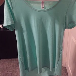 XS classic T mint green LuLaRoe