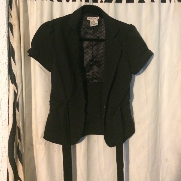 Forever 21 short sleeve suit like jacket