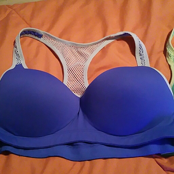 VS Pink Sports Bra