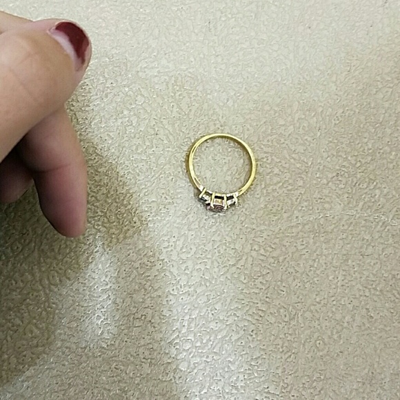 Ring - Picture 2 of 2