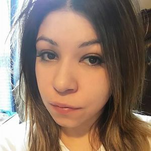 Meet your Posher, Jaquelin