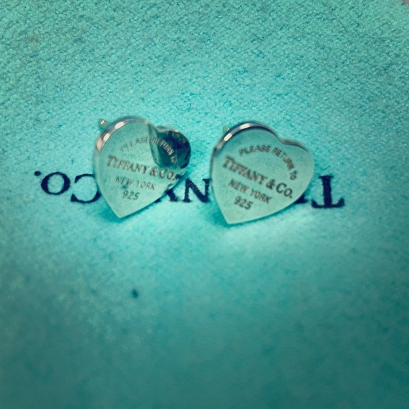 Return to Tiffany - Mini Heart Tag Earrings