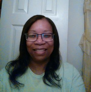 Meet your Posher, Gloria