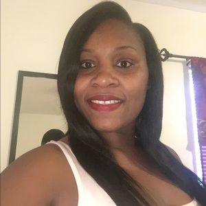 Meet your Posher, Tiara
