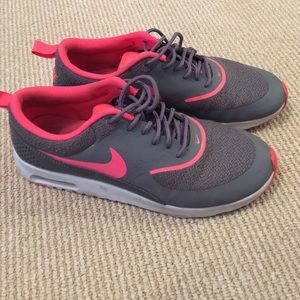 Nike grey and pink sneakers