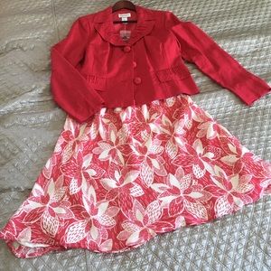 Fresh and sassy Women's suit