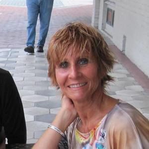 Meet your Posher, Julie