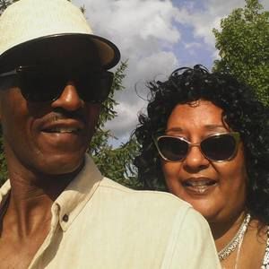 Meet your Posher, Lia