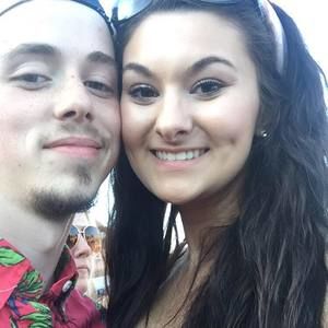 Meet your Posher, Neesa