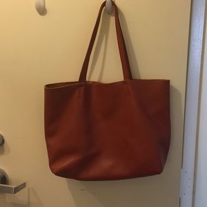 Damero Soft Vintage Leather Tote