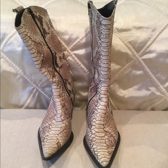 Snakeskin cowboy boots - Picture 1 of 4