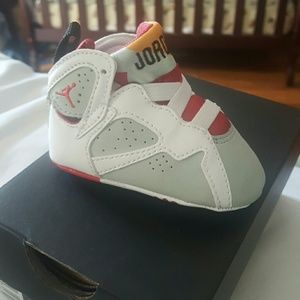 Infant Jordan 7 Retro crib