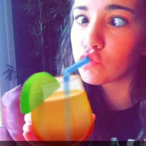 Meet your Posher, Isabel