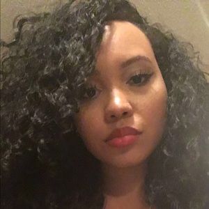 Meet your Posher, Jasmyn