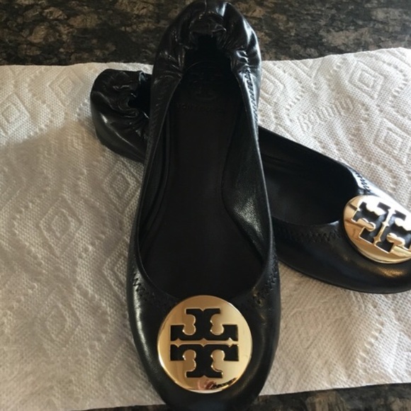 Tory burch black flats