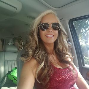 Meet your Posher, Brandi