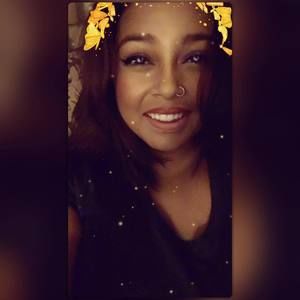 Meet your Posher, Vanessa