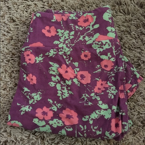 BNWOT OS LuLaRoe leggings