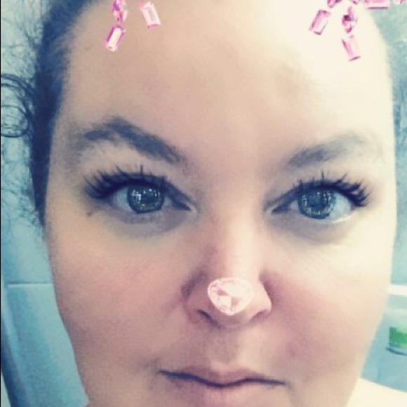 Meet your Posher, Linda - Picture 2 of 2