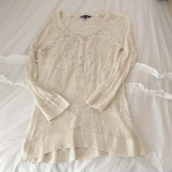 American Eagle crochet -cream- 3/4 sleeve sz S