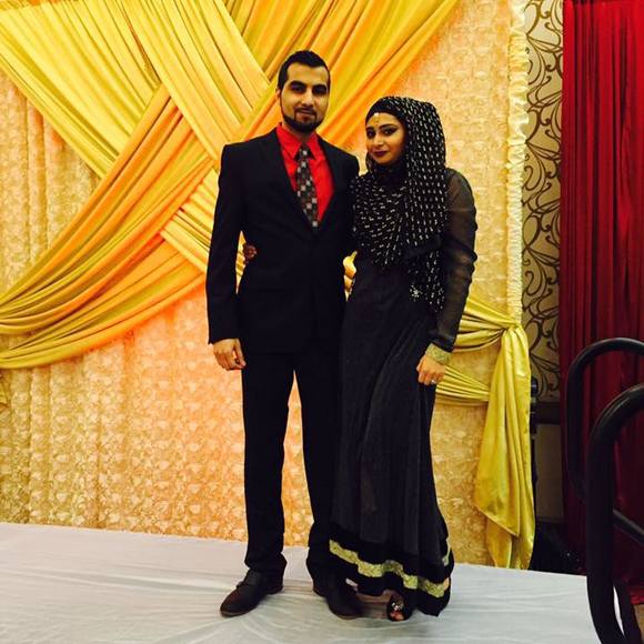 Meet your Posher, Ayesha - Picture 1 of 1