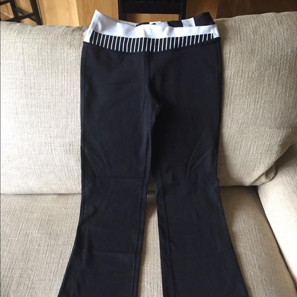 Luluemon yoga pants size 6