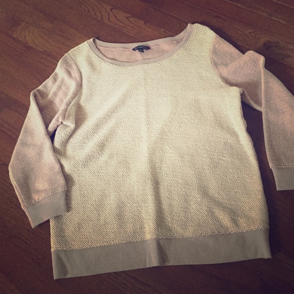 America Eagle 3/4 length sleeve top.