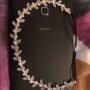 Wedding head piece