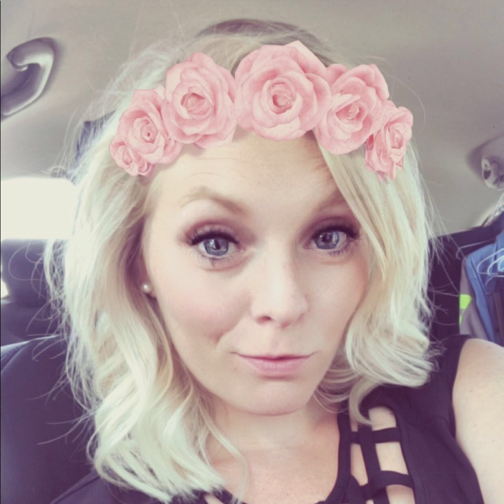 Meet your Posher, Tina