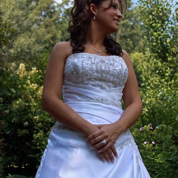 Mori Lee Wedding gown