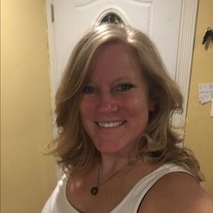 Meet your Posher, Kelli