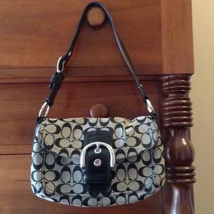 Coach purse and wallet set