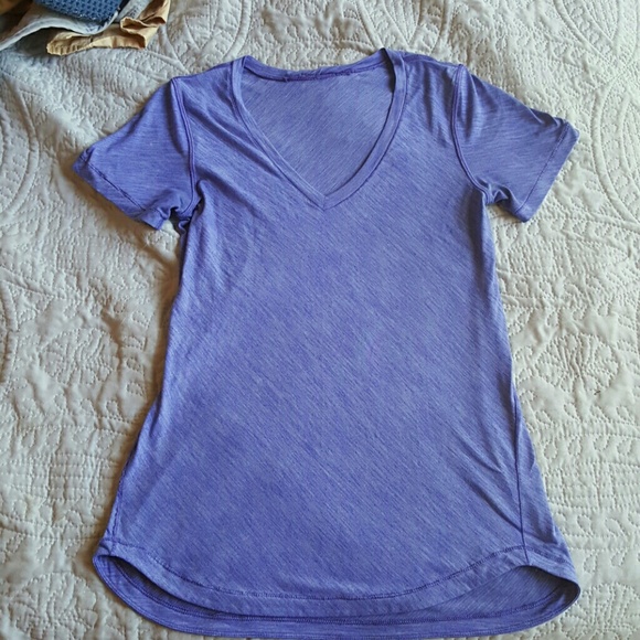 Lululemon what the sport tee