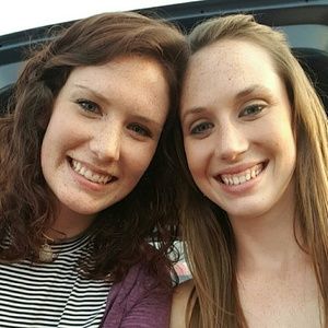 Meet your Posher, Leanne