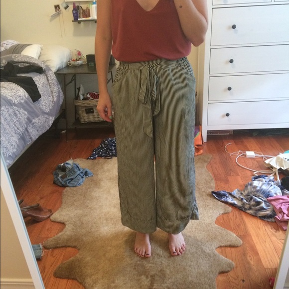 Zara gaucho pant - small - Picture 1 of 4