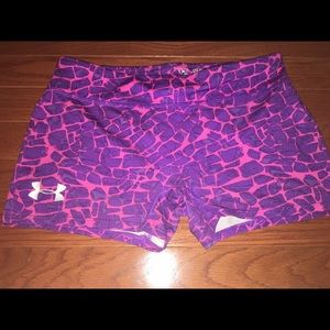 Under armor youth shorts!💜