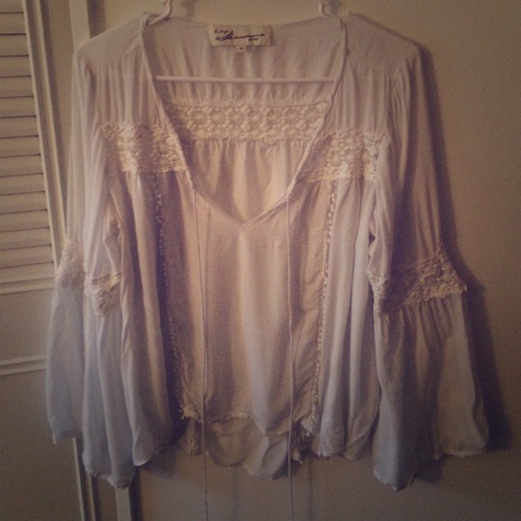 White longsleeve shirt