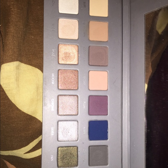 Lorac pro 2 - Picture 2 of 4