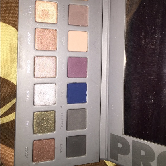 Lorac pro 2 - Picture 3 of 4