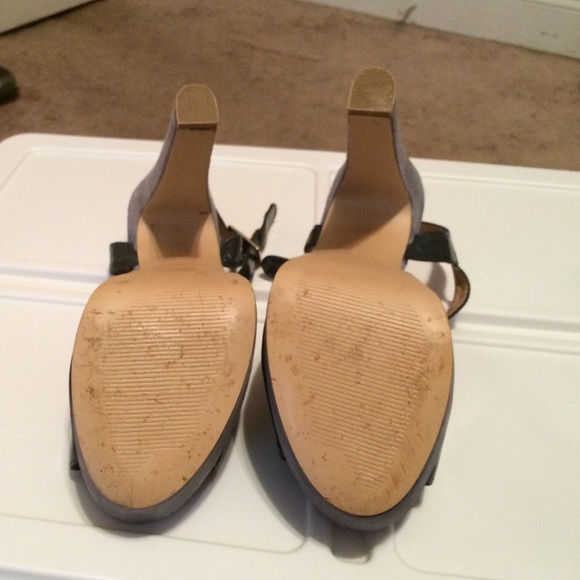 Size 9.5 blue/dark blue Steven madden platforms - Picture 2 of 4