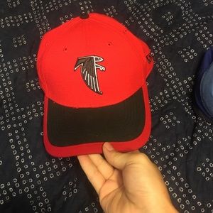 Small-medium fitted 39thirty hat. Never worn. $15